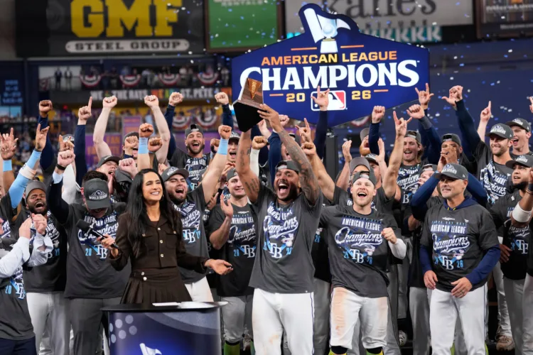 Díaz, Caminero and Peralta lead Rays to 7-3 win over Guardians and a trip to the World Series